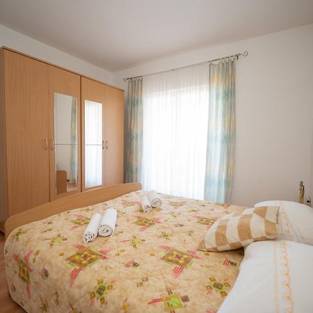 Apartments Biserka Novalja Zewnętrze zdjęcie