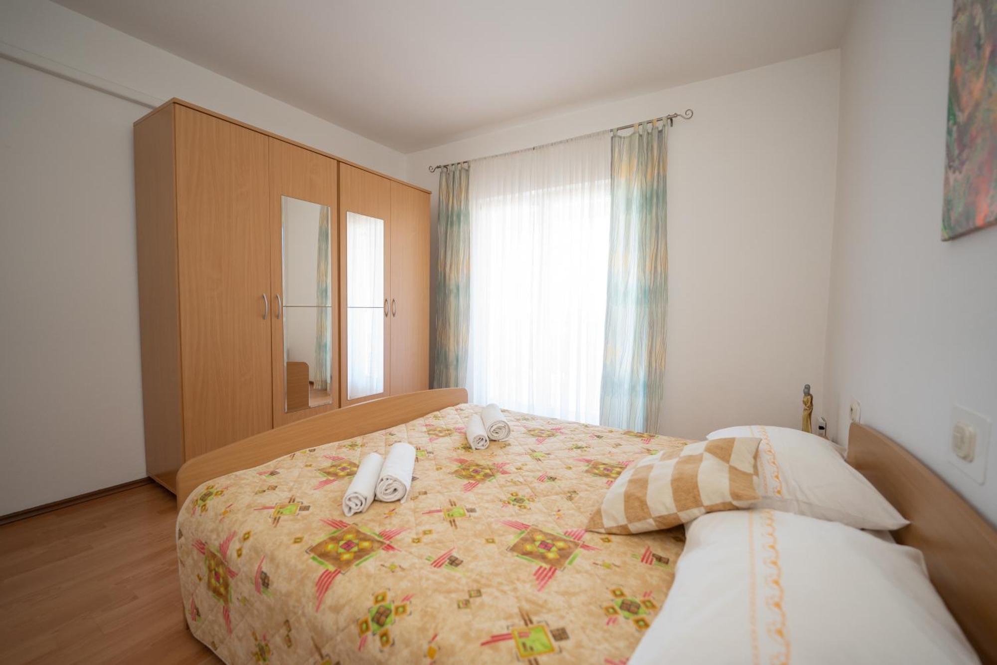 Apartments Biserka Novalja Zewnętrze zdjęcie